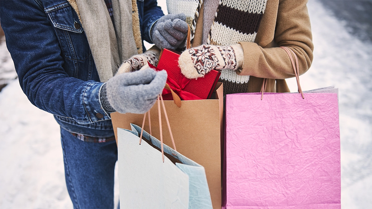 Tips for Holiday Shoppers to Support Local Merchants on Small Business Saturday – Alaska Business Magazine